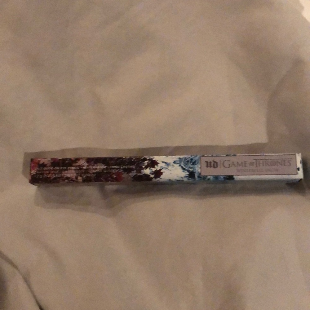Urban decay game of thrones eyeliner